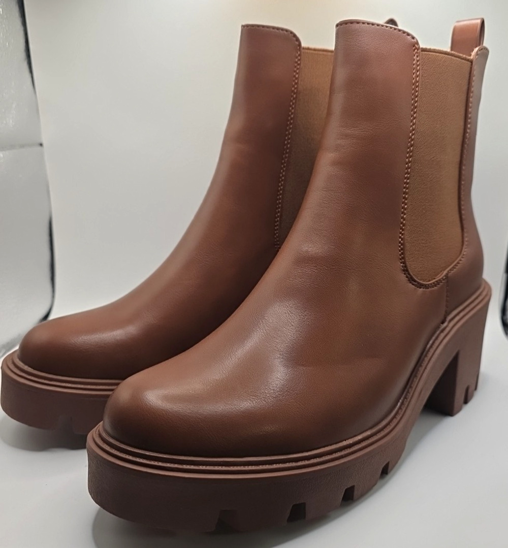 ILV EB001 Women's 8 Brown Chelsea Platform Lug Sole Chunky Heel Ankle Boots NIB